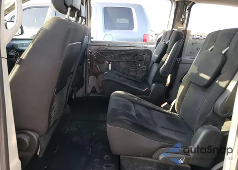 2019 Dodge Grand Caravan Se z USA, uszkodzony, nr VIN 2C4RDGBG9KR677815